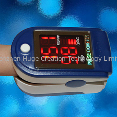 China Rádio pediatra Handheld do oxímetro do pulso da ponta do dedo para a família fornecedor