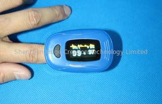 China Mini tamanho do oxímetro Handheld azul do pulso da ponta do dedo para o uso home infantil fornecedor
