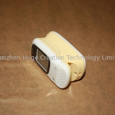 China Sensor portátil do oxímetro do pulso da ponta do dedo para a movimentação das baterias do AAA do infante dois fornecedor